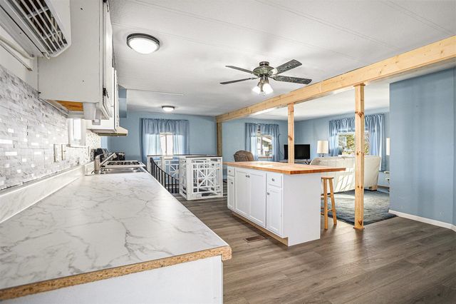 69617 Eisenhower Rd Road, Sturgis, MI 49091