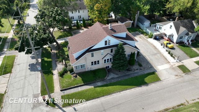 3902 Cuthbertson Street, Flint, MI 48507