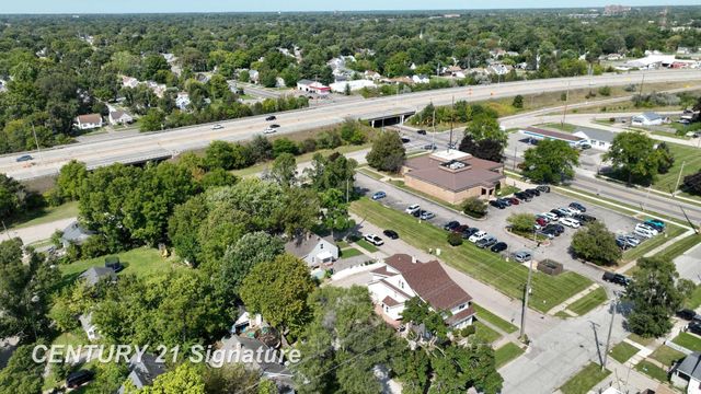 3902 Cuthbertson Street, Flint, MI 48507