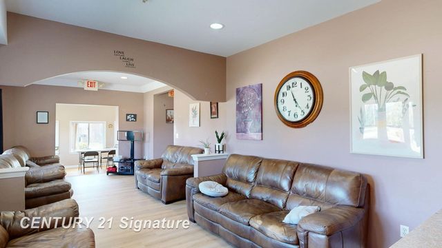 3902 Cuthbertson Street, Flint, MI 48507