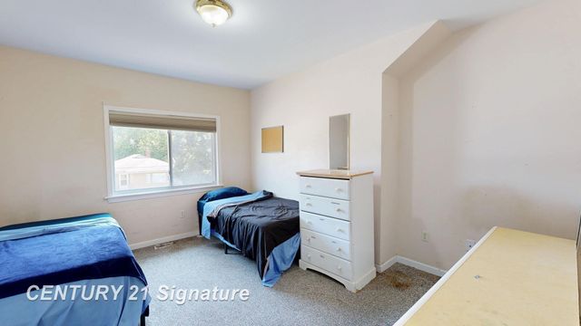 3902 Cuthbertson Street, Flint, MI 48507