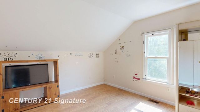 3902 Cuthbertson Street, Flint, MI 48507