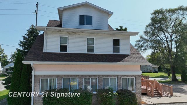 3902 Cuthbertson Street, Flint, MI 48507