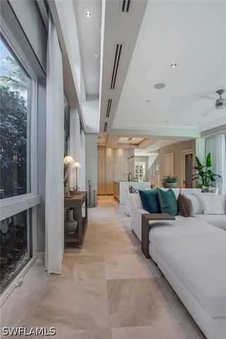 32 6th ST S, Naples, FL 34102
