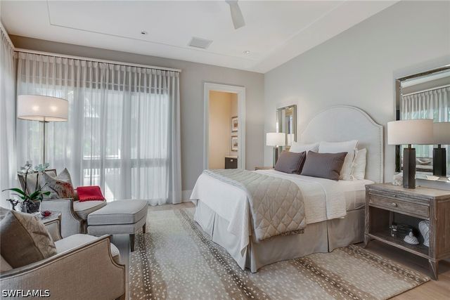 32 6th ST S, Naples, FL 34102