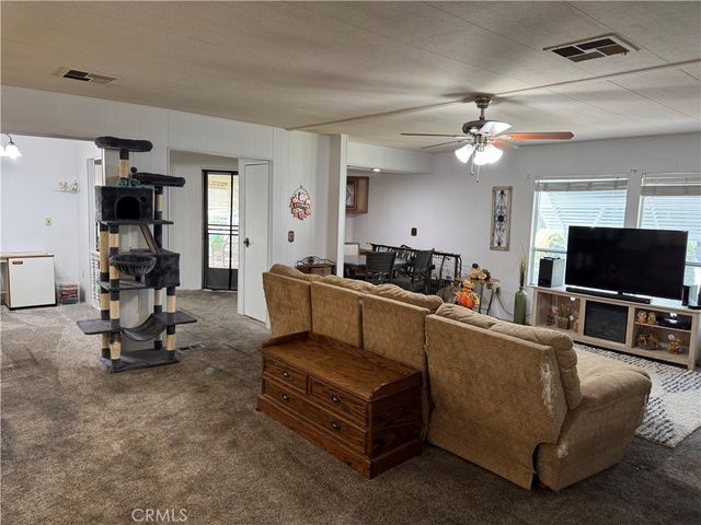 929 E Foothill Boulevard 91, Upland, CA 91786