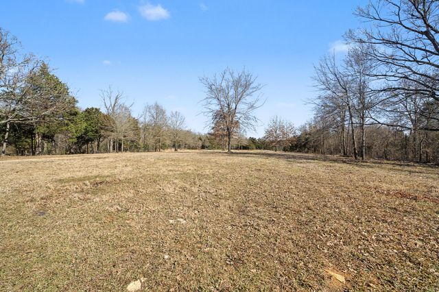 3010 County Road 1403, Malakoff, TX 75148