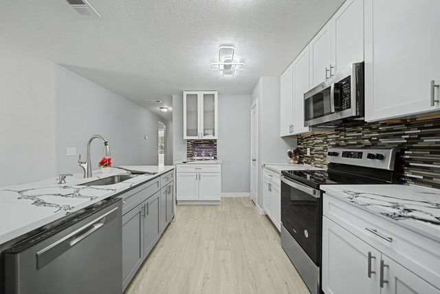 3010 County Road 1403, Malakoff, TX 75148