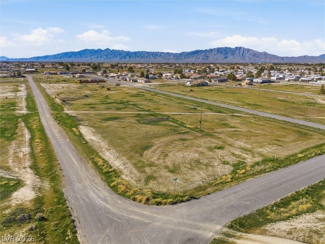 1120 South Xenia Avenue, Pahrump, NV 89048