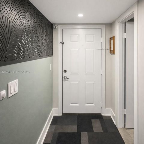 201 NW 7th St 103, Miami, FL 33136