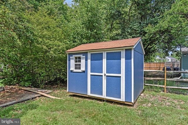 4037 BROADBILL CIR, Waldorf, MD 20603