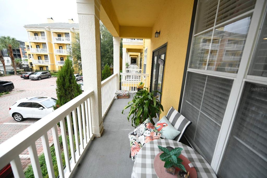 Image 7 of property listing at 860 N ORANGE AVENUE 213, Orlando, FL 32801