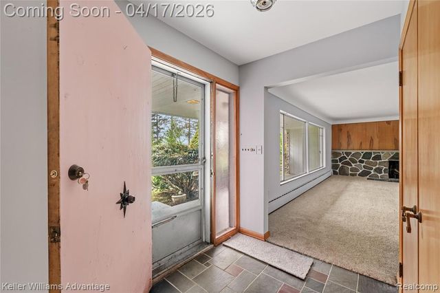 34550 Freedom Road, Farmington, MI 48335