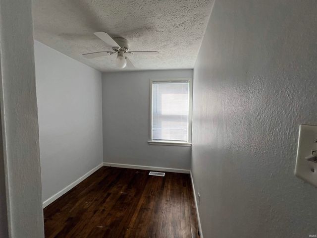 1029 Bryan Street, South Bend, IN 46616