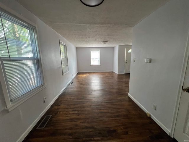 1029 Bryan Street, South Bend, IN 46616