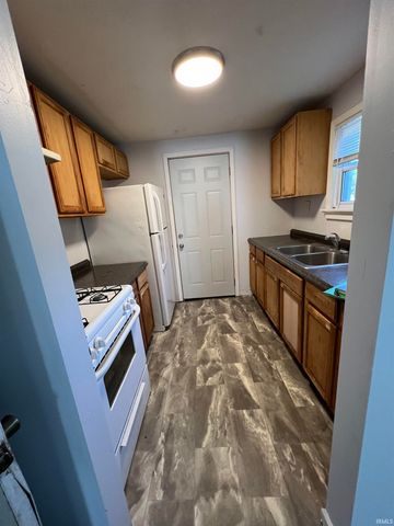 1029 Bryan Street, South Bend, IN 46616