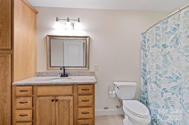 21 Hope Road, Weaverville, NC 28787