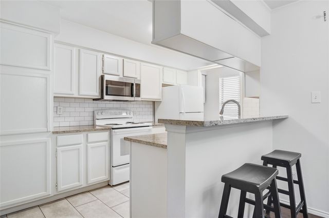 3205 Donnelly Circle 205, Fort Worth, TX 76107