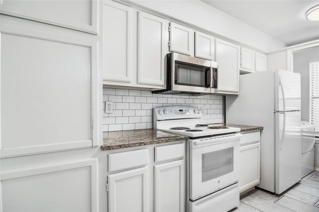 3205 Donnelly Circle 205, Fort Worth, TX 76107