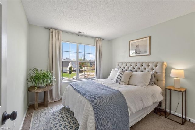 2704 Pulaski LOOP, Virginia Beach, VA 23456