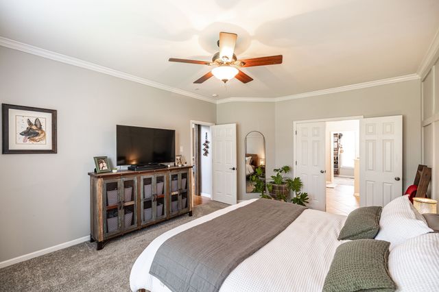 1077 Avery Trace Cir, Hendersonville, TN 37075