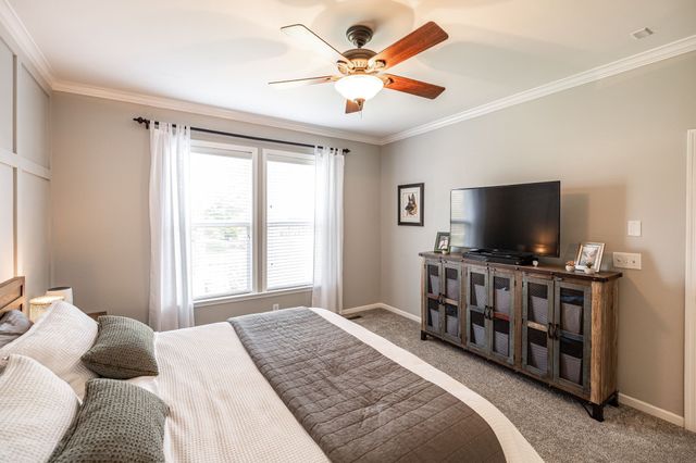 1077 Avery Trace Cir, Hendersonville, TN 37075
