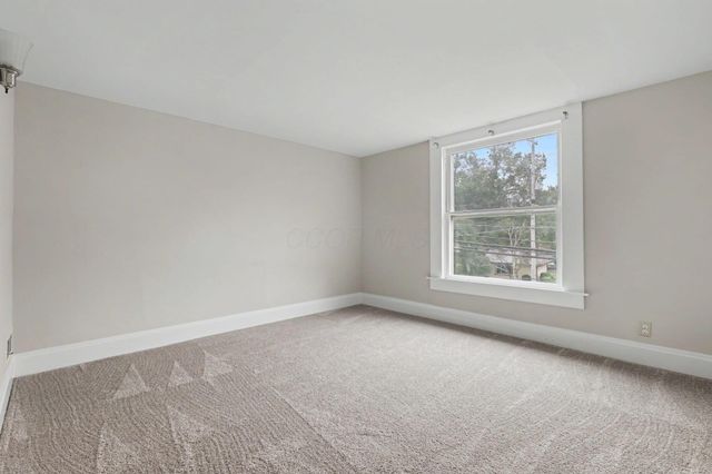 2255 Harrisburg Pike, Grove City, OH 43123