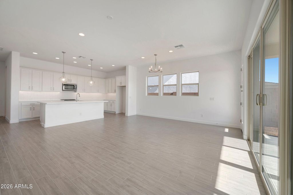 36320 N GRAPEVINE Drive, San Tan Valley, AZ 85140 — photo 5