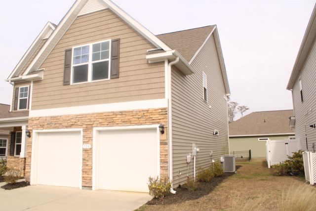 504 Patapsco St., Little River, SC 29566