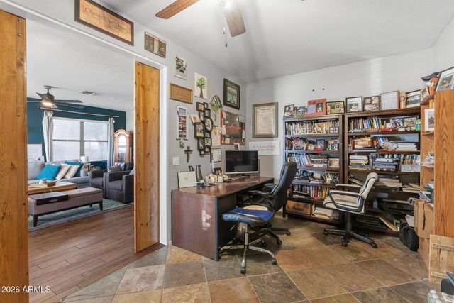 3121 W BUCKHORN Trail, Phoenix, AZ 85083