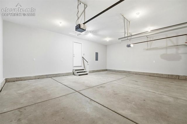 1169 E Canary Drive, Pueblo, CO 81007