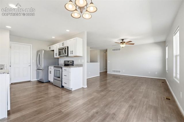 1169 E Canary Drive, Pueblo, CO 81007