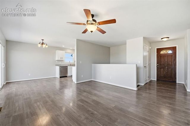 1169 E Canary Drive, Pueblo, CO 81007