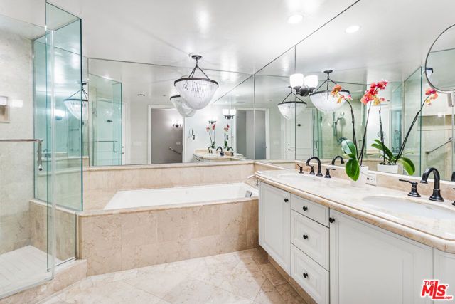 701 Ocean Avenue 111, Santa Monica, CA 90402