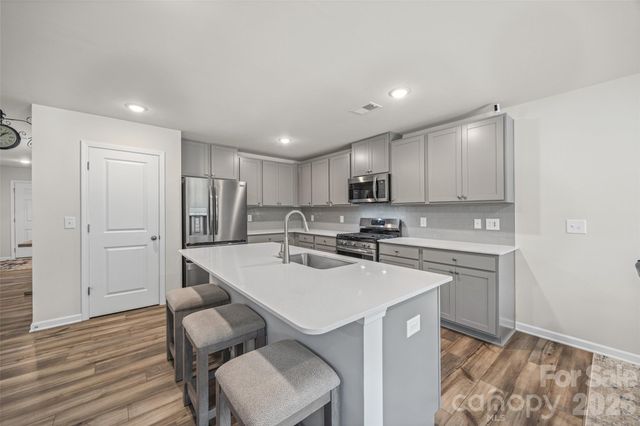 1183 Blackburn Circle 148, Edgemoor, SC 29712