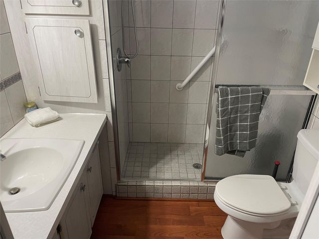 8610 SW 18th Ct, Davie, FL 33324