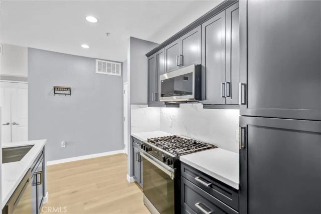 2368 Scholarship, Irvine, CA 92612