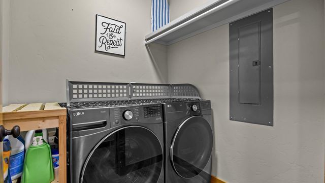 2085 Kedrowski Court, Fruita, CO 81521