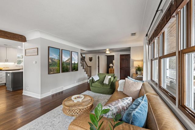 315 Juneau Lane N, Plymouth, MN 55447