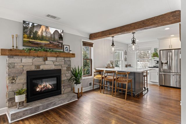 315 Juneau Lane N, Plymouth, MN 55447