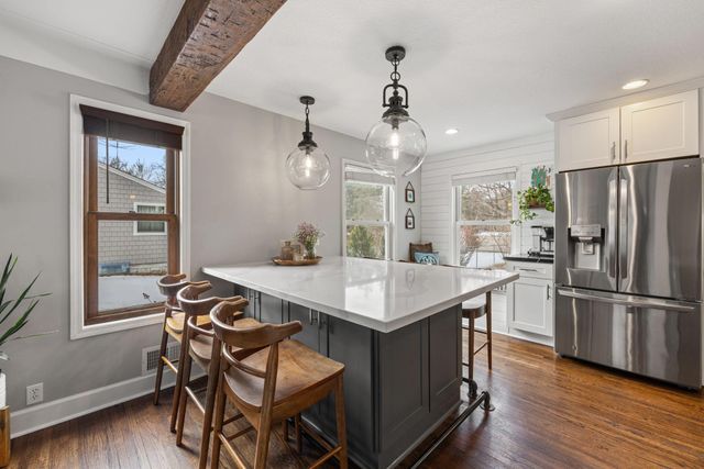 315 Juneau Lane N, Plymouth, MN 55447