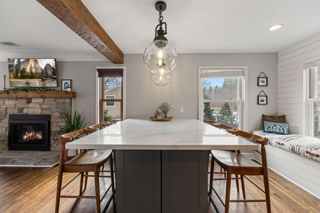 315 Juneau Lane N, Plymouth, MN 55447