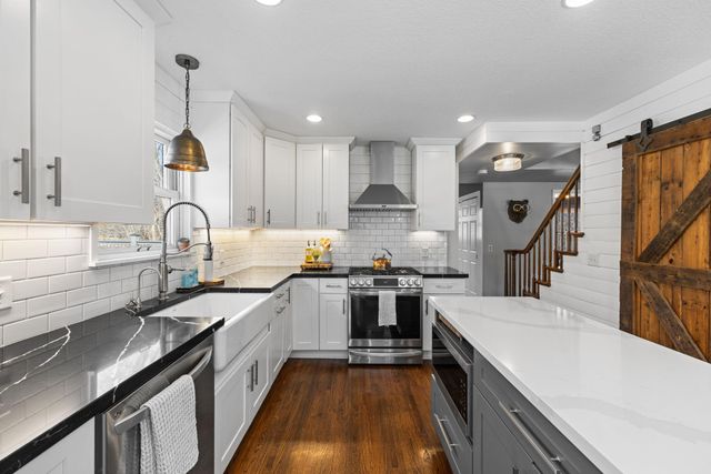 315 Juneau Lane N, Plymouth, MN 55447