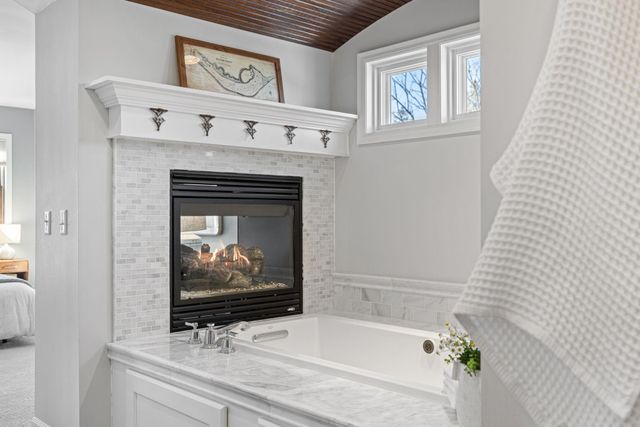 315 Juneau Lane N, Plymouth, MN 55447