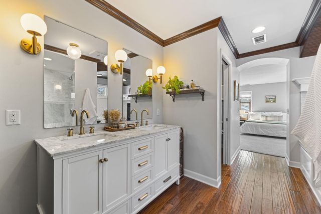 315 Juneau Lane N, Plymouth, MN 55447