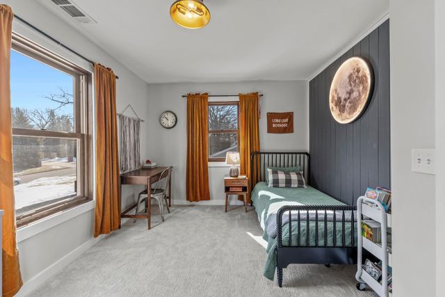 315 Juneau Lane N, Plymouth, MN 55447