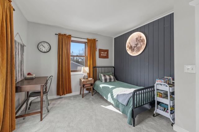 315 Juneau Lane N, Plymouth, MN 55447