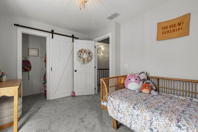 315 Juneau Lane N, Plymouth, MN 55447