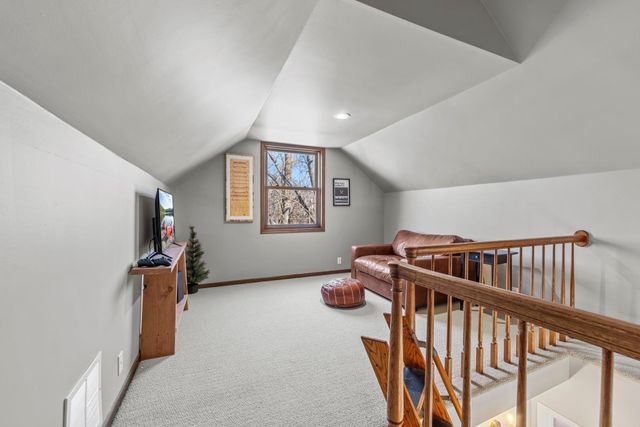 315 Juneau Lane N, Plymouth, MN 55447