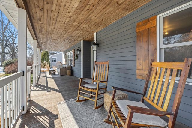 315 Juneau Lane N, Plymouth, MN 55447